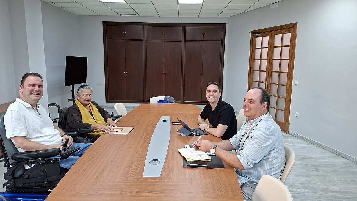 Un tercio de las nuevas licencias de taxi se reservará a vehículos adaptados
